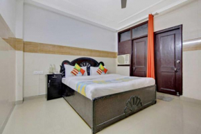 OYO 88871 R Comfort Residency
